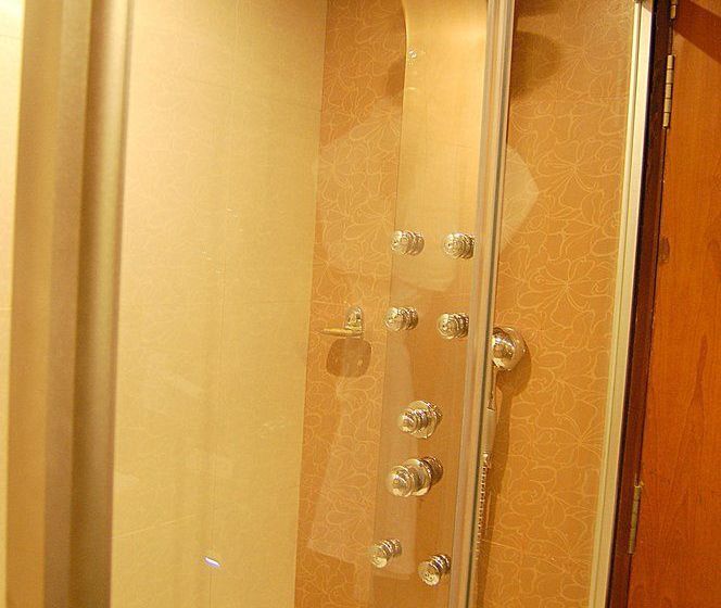 Hotel Chokhi Dhani - The Palace 12