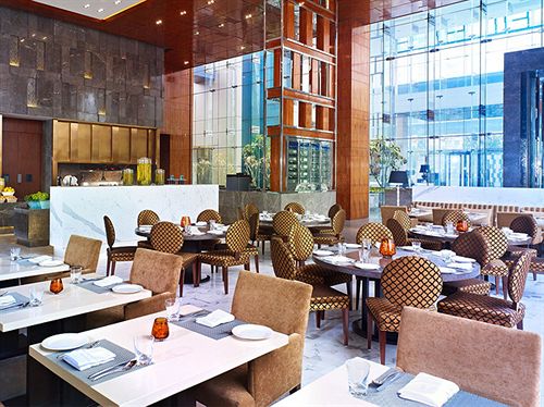 Hotel Taj City Centre Gurugram 8