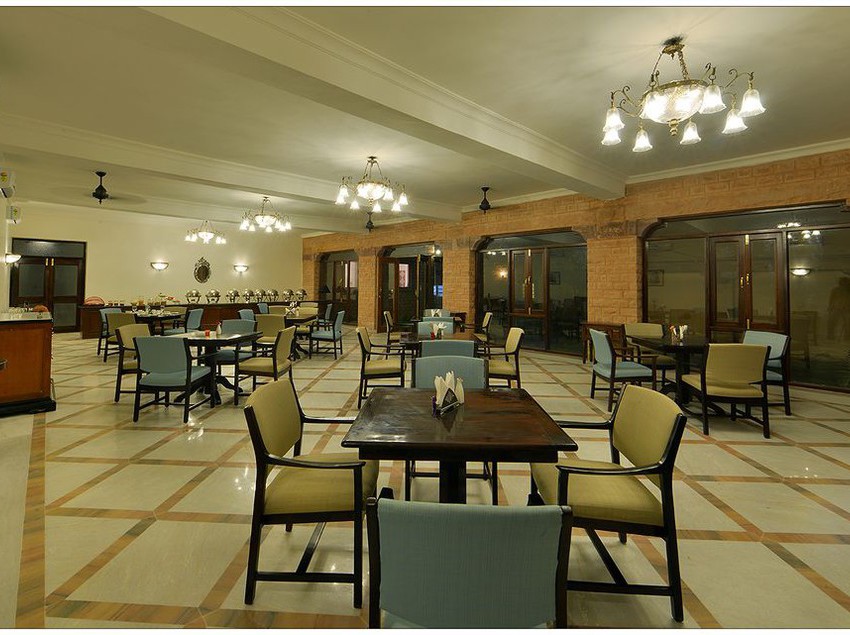 Hotel Madho Vilas 5