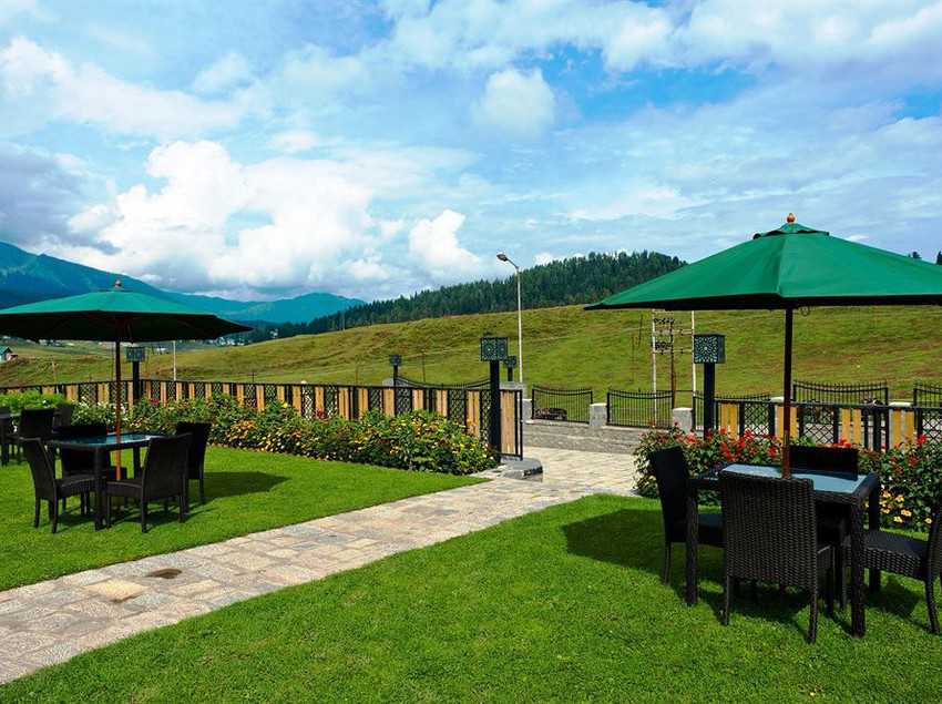 Hotel The Vintage 11