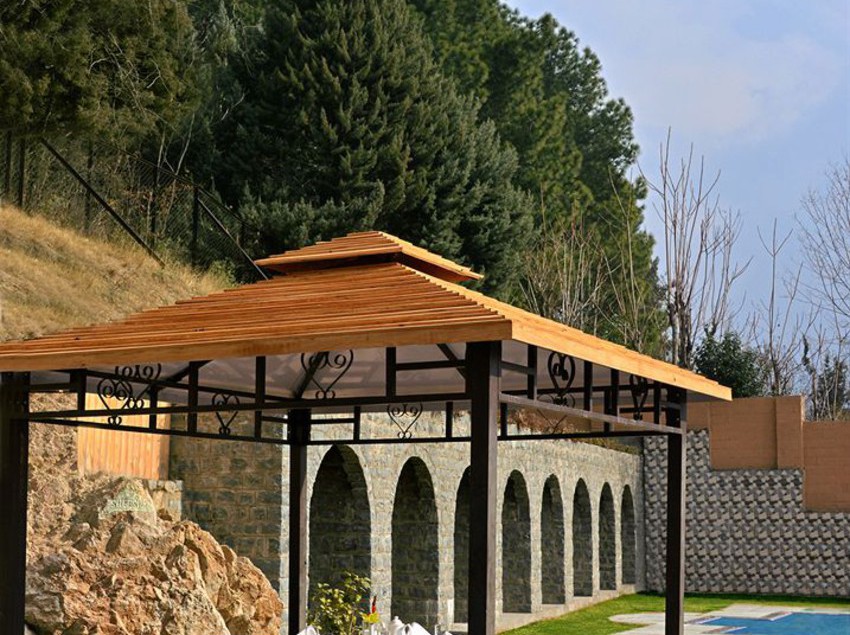 Hotel RK Sarovar Portico 6