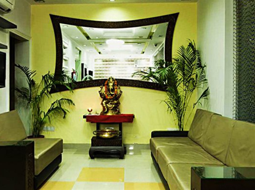 Hotel OYO 19153 Flagship DLF Phase 3 3