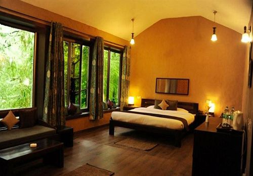 Resort Aamod Dalhousie 20