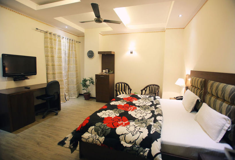 Hotel City Premier 13