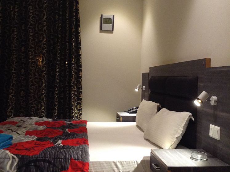 Hotel City Premier 16