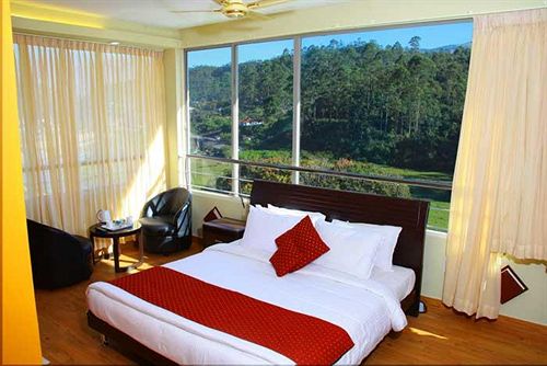 Hotel Grand Plaza Munnar 11
