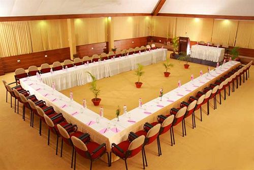 Hotel Grand Plaza Munnar 4