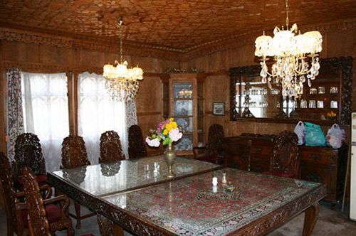 Hotel Privilege Houseboats 3