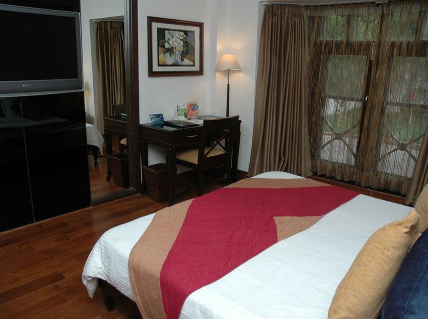 Golden Palms Hotel & Spa Sylverton 2