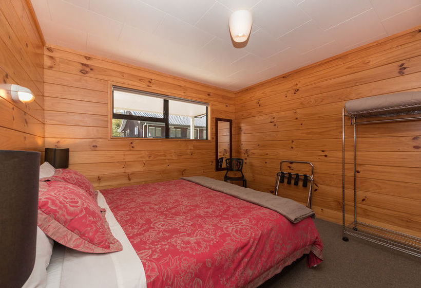 Hotel Hanmer Springs Top 10 Holiday Park 1