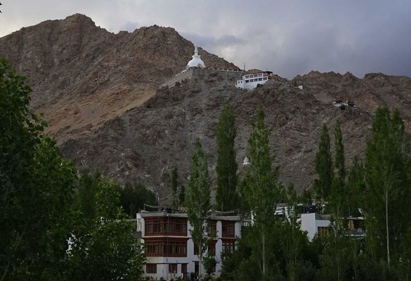 Hotel Gawaling International 16