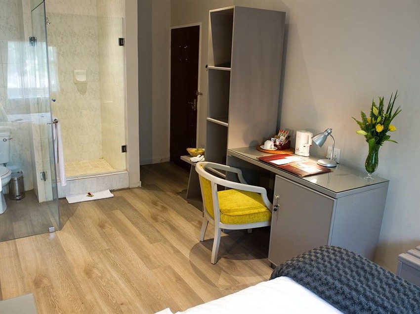 Hotel CedarWoods of Sandton 17