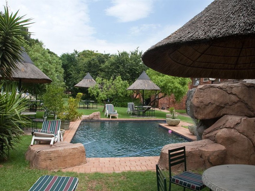 Hotel CedarWoods of Sandton 3