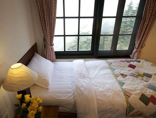 Hotel Rokeby Manor 6