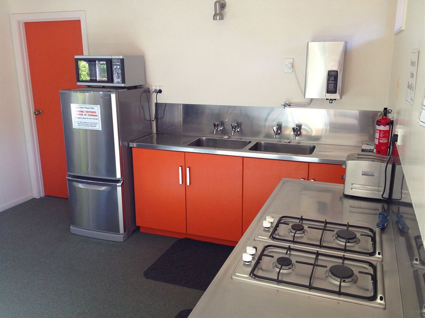 Hotel Picton Campervan Park 11