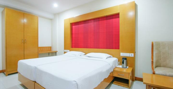 Hotel Mahalaya Residency 14