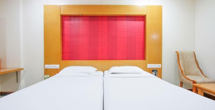 Hotel Mahalaya Residency 16