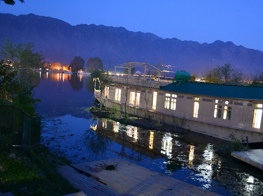 Hotel Peacock Houseboats 7