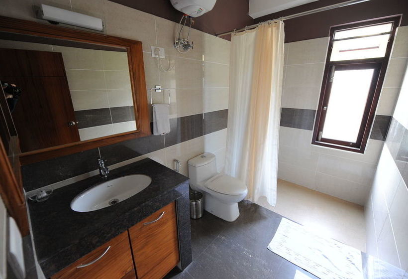 Hotel Suhim Portico 18