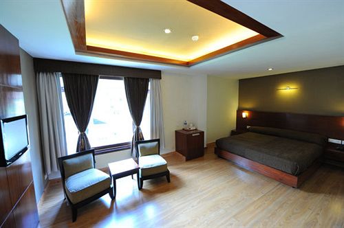 Hotel Suhim Portico 3