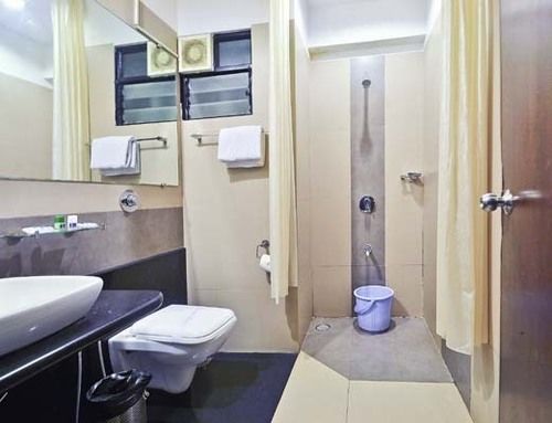 Hotel The Grand Continent 4