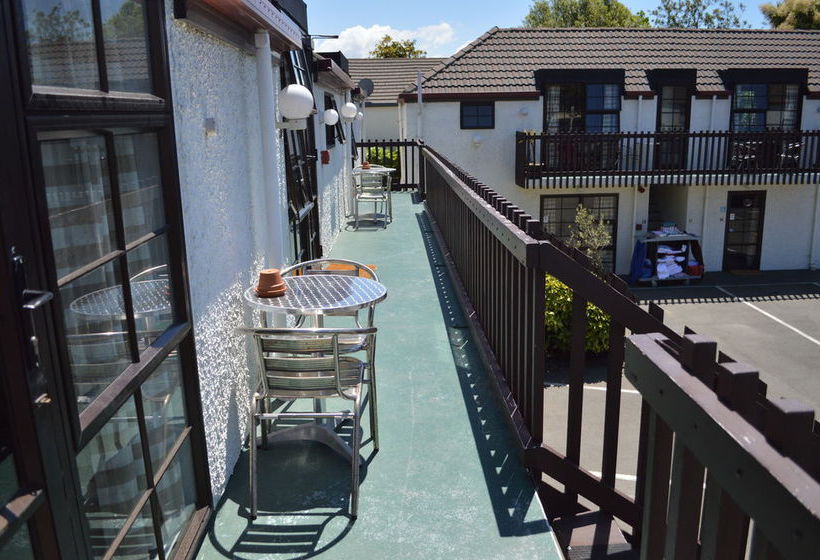 Southern Comfort Motel 13