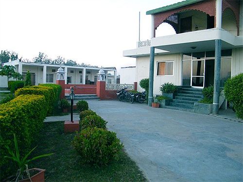 Hotel Swaraj Resorts 19