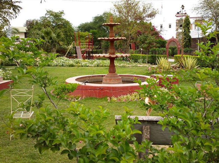 Hotel Swaraj Resorts 3