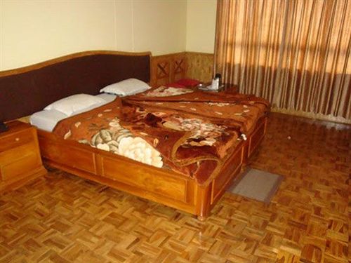 Hotel Royal Residency 2