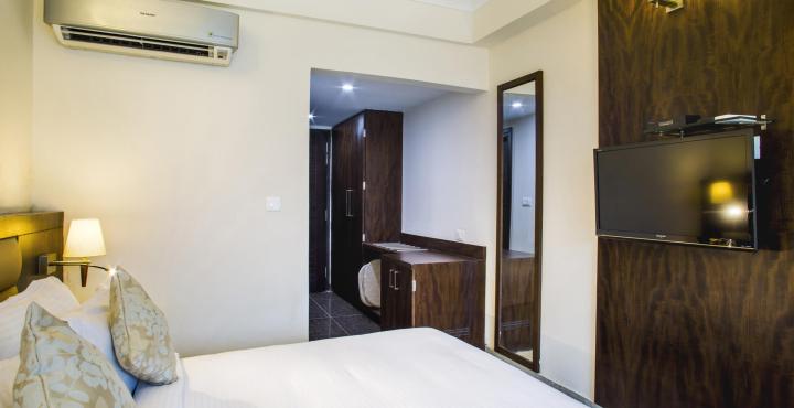 Hotel Ganga Sadan 19