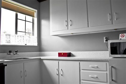 Colonial On Tay Motel 10