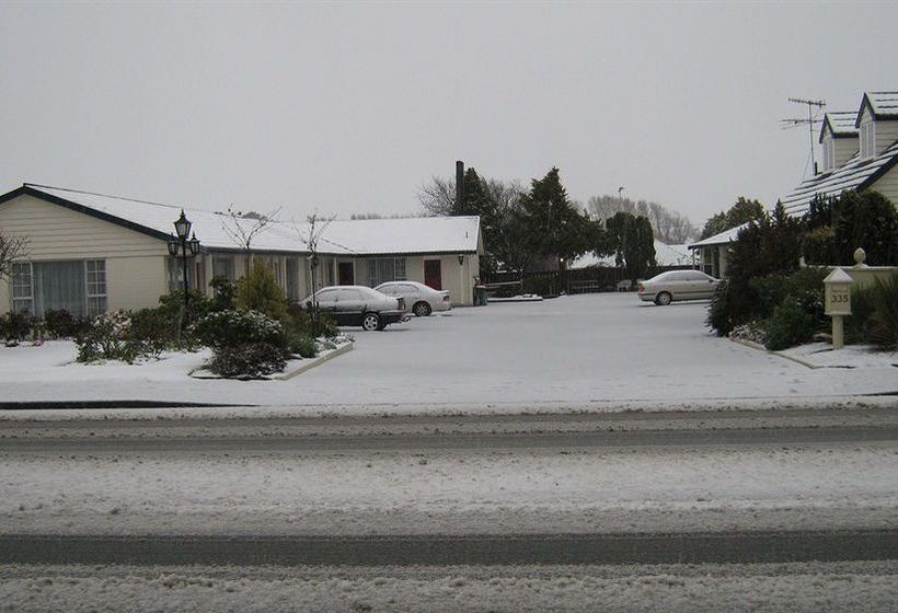 Colonial On Tay Motel 3