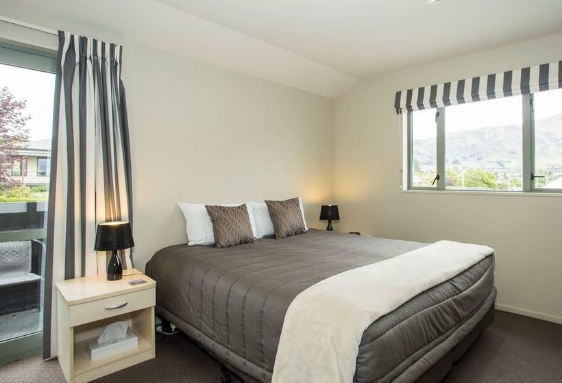 Clearbrook Motel And Serviced 15