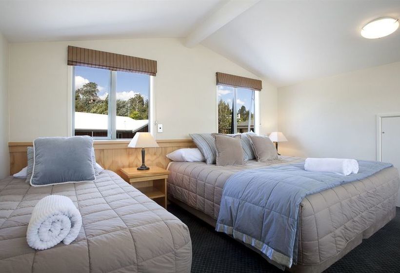 Clearbrook Motel And Serviced 3