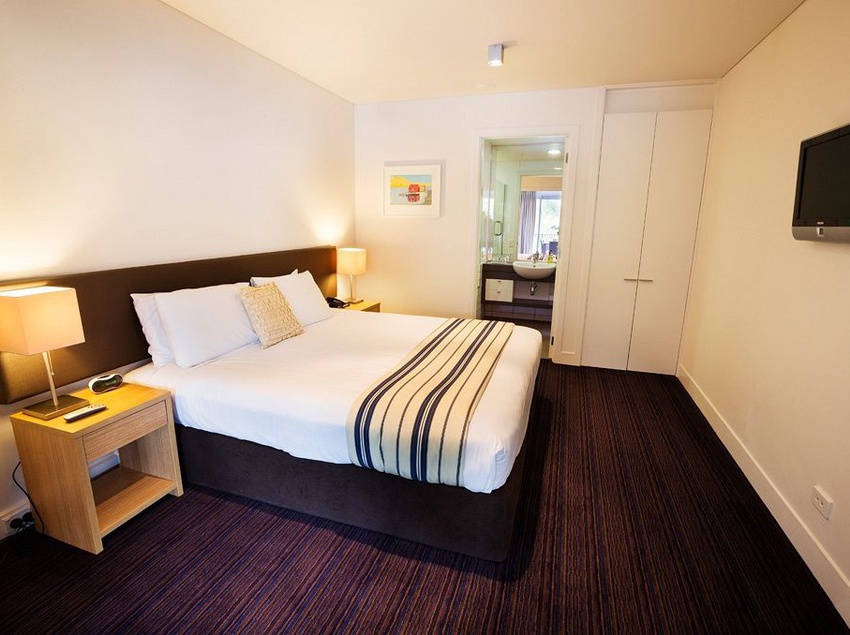 Hotel Element Escapes 15