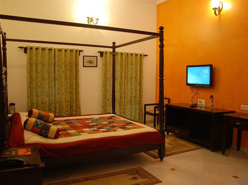 The Marwar Hotel & Gardens 2