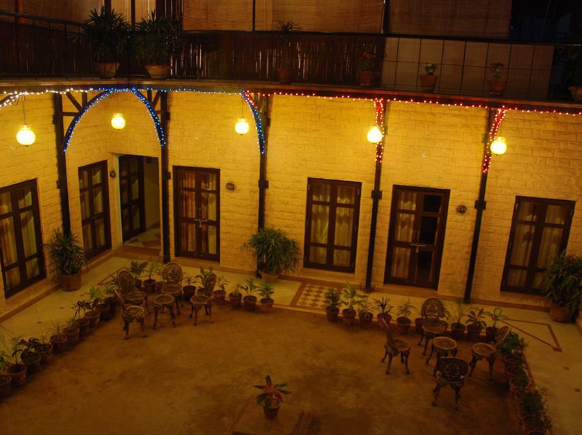 The Marwar Hotel & Gardens 7