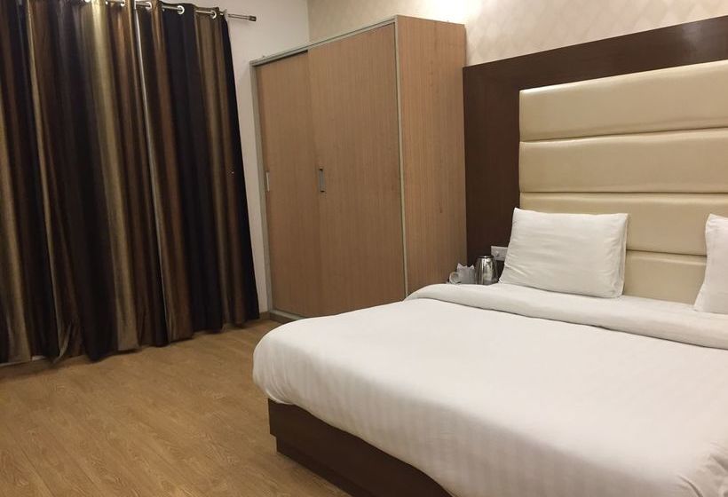 Hotel Bawa Residency 8