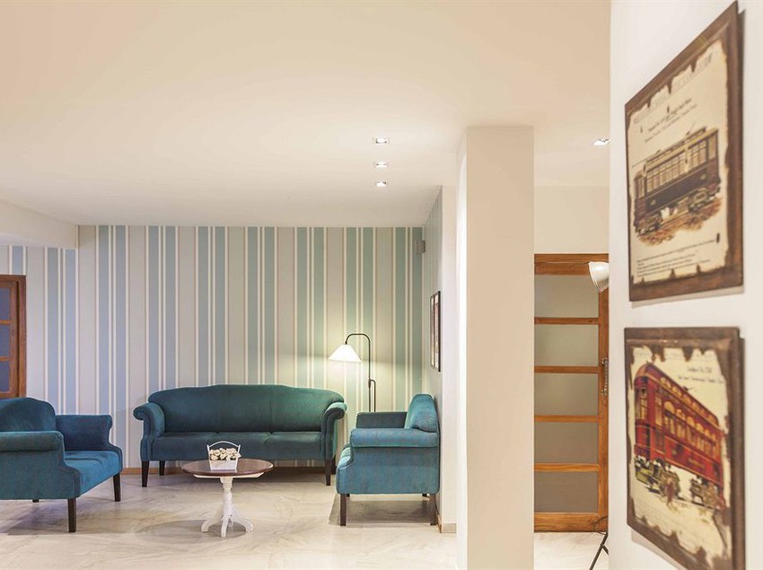 Hotel Sterling Holidays By The Lake 13