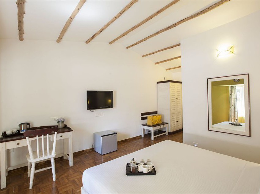 Hotel Sterling Holidays By The Lake 14