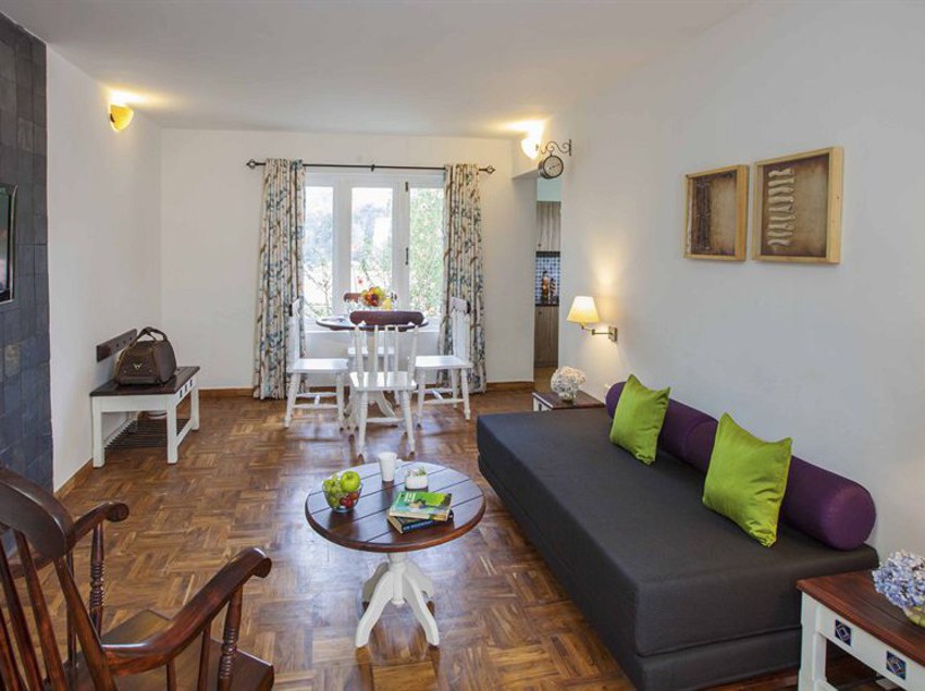 Hotel Sterling Holidays By The Lake 2