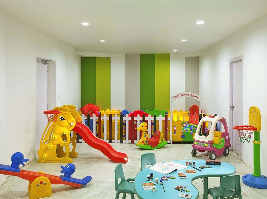 Hotel Sterling Holidays By The Lake 7