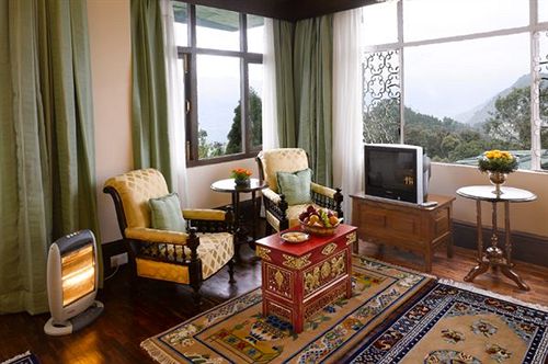 Resort Elgin Mount Pandim Pelling 1