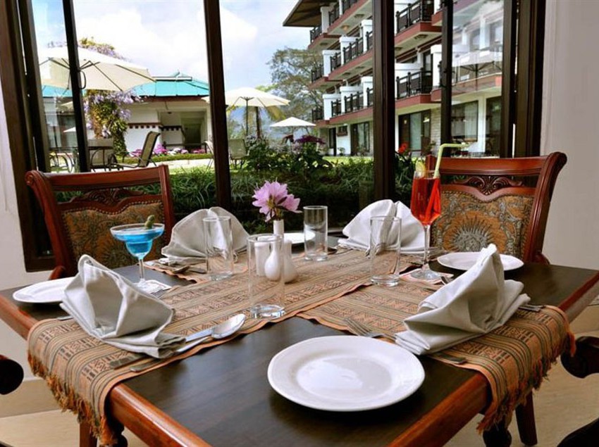 Hotel Welcomheritage Denzong Regency 4