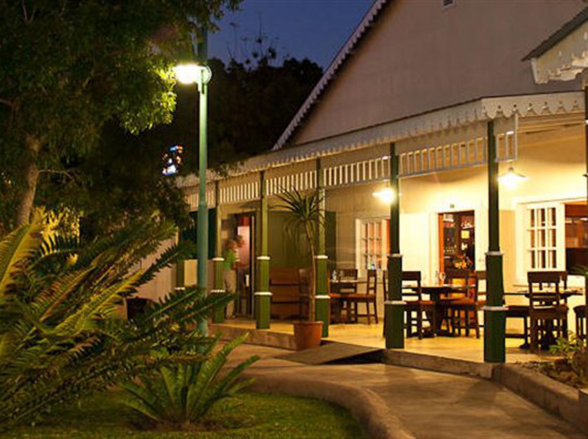 Hotel Numbi And Garden Suites 5