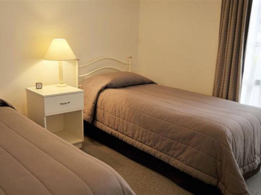 ASURE Jasmine Court Motel 15