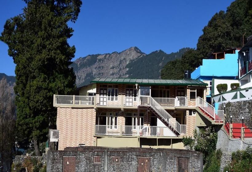 Hotel Classic The Mall Nainital 18