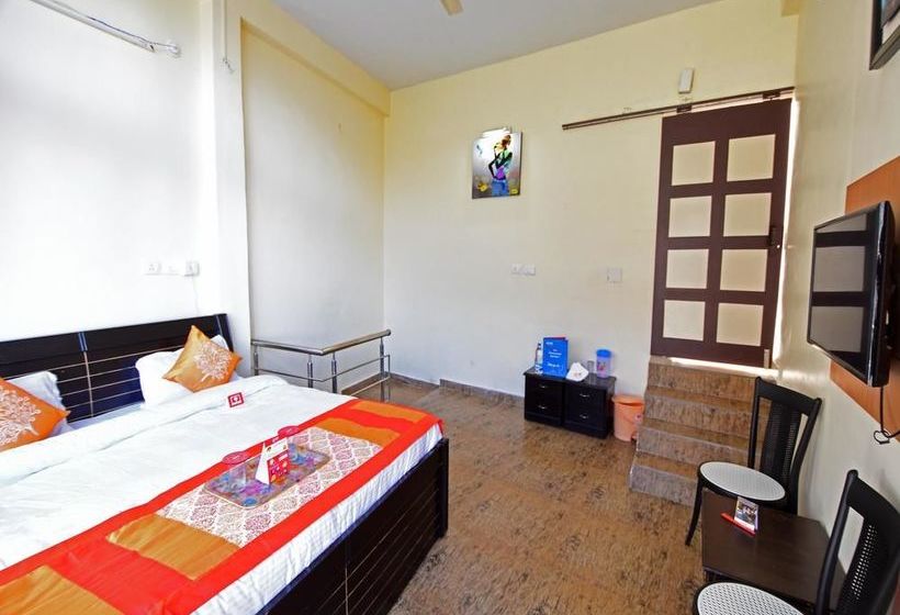 Hotel Classic The Mall Nainital 9