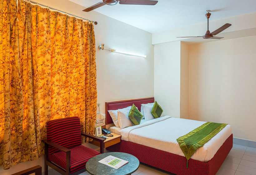 Hotel Saaket Residency 10