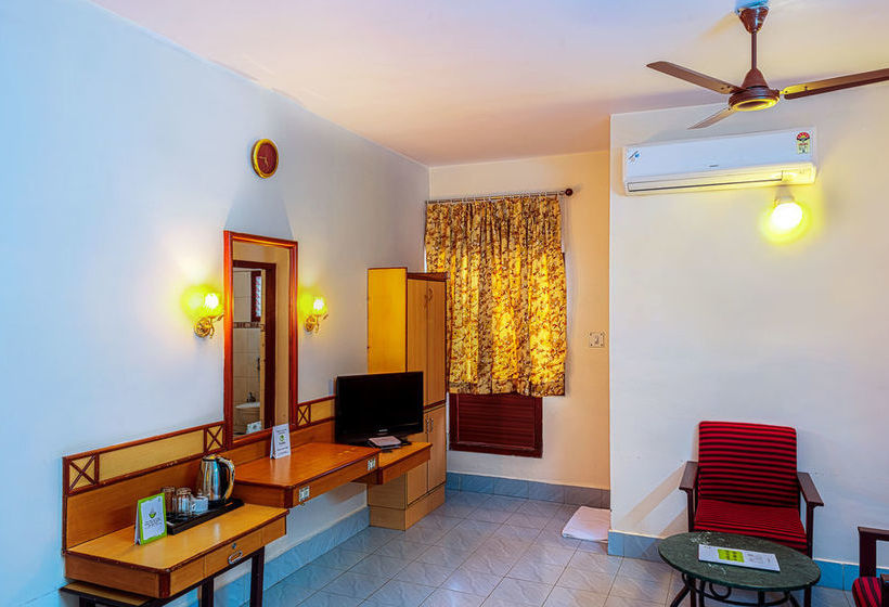 Hotel Saaket Residency 6